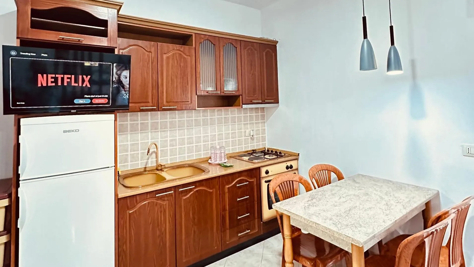 E Apartment Durrës
